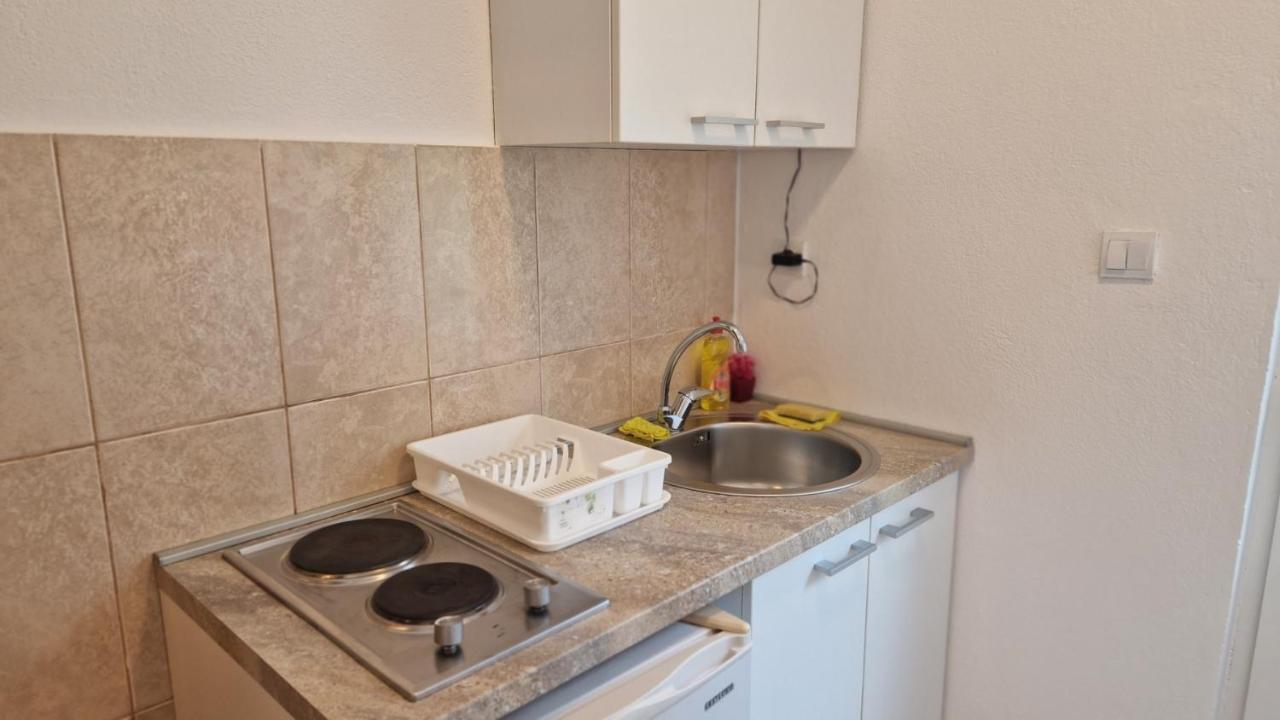 Anastasija Appartement Kotor Buitenkant foto