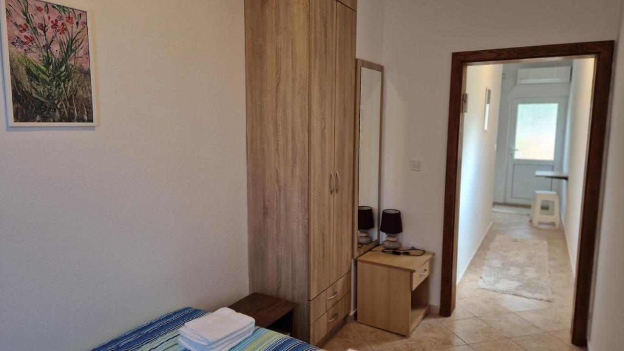 Anastasija Appartement Kotor Buitenkant foto